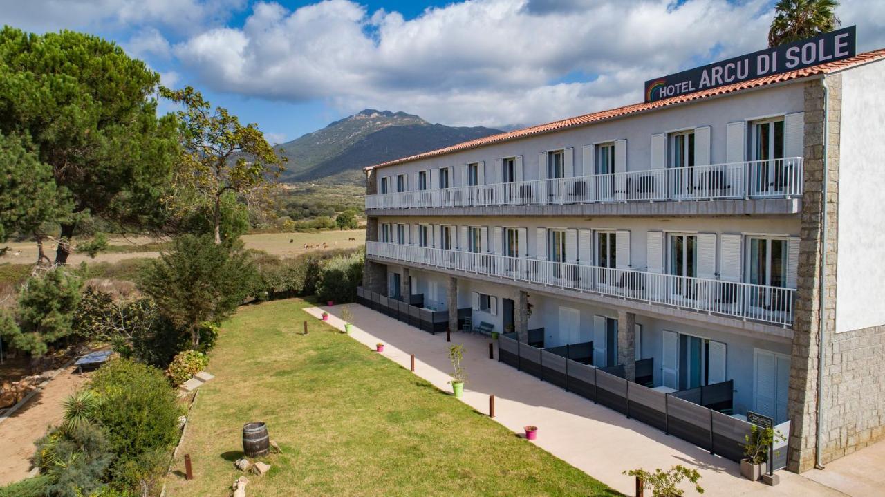 Hotel Arcu Di Sole オルムト エクステリア 写真